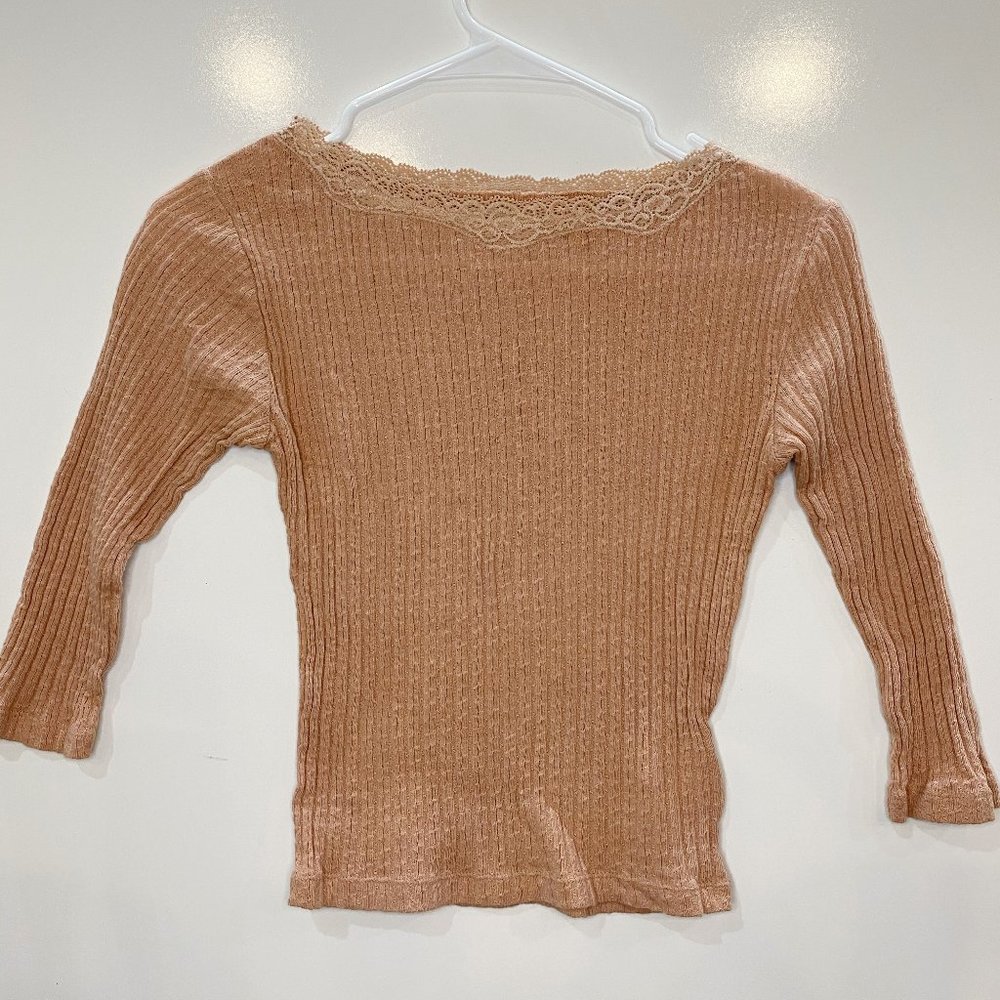 Urban Outfitters 3/4 Sleeve Top!